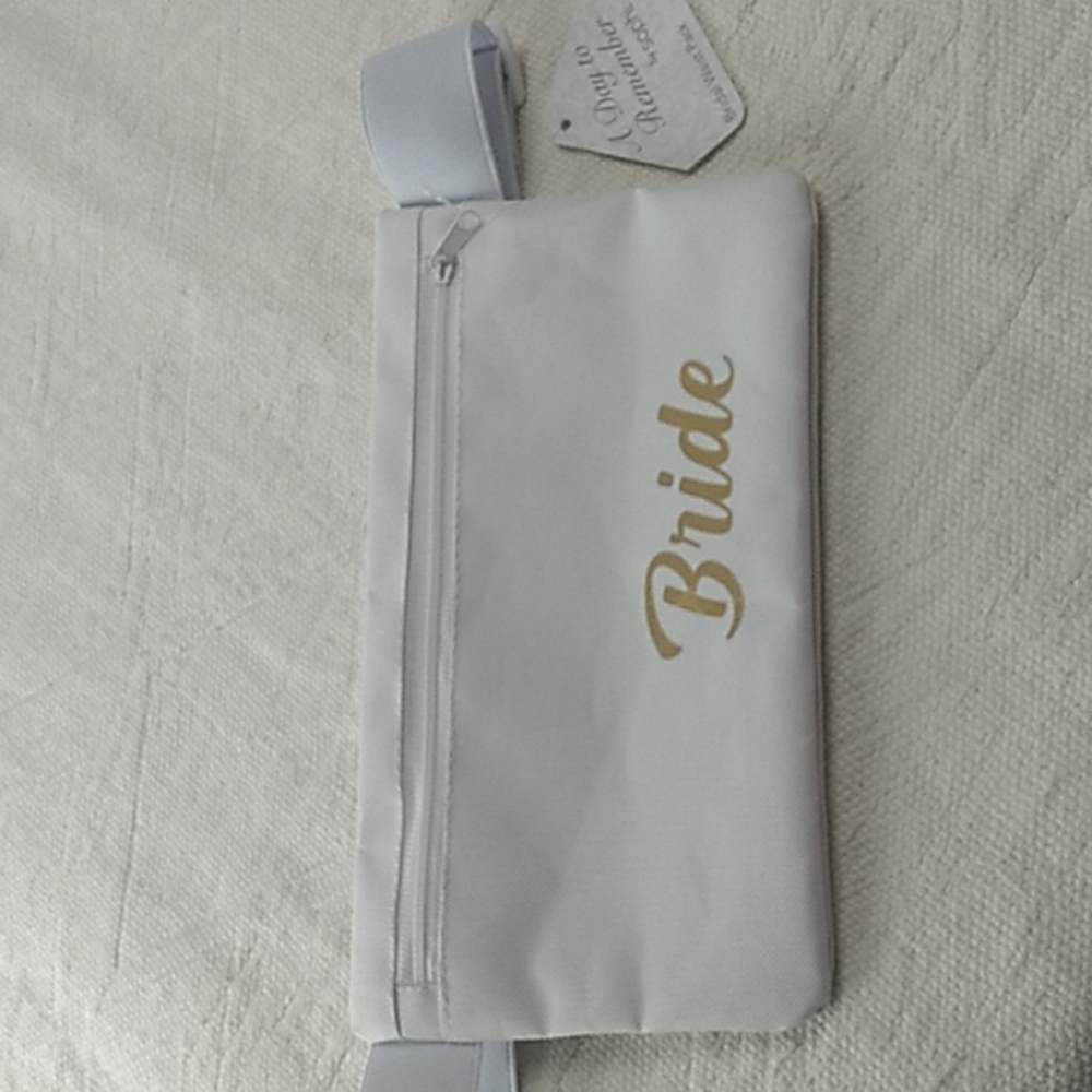 A Day to Remember Bridal waist pack by Sophi Bride in White 27 to 50 inches
